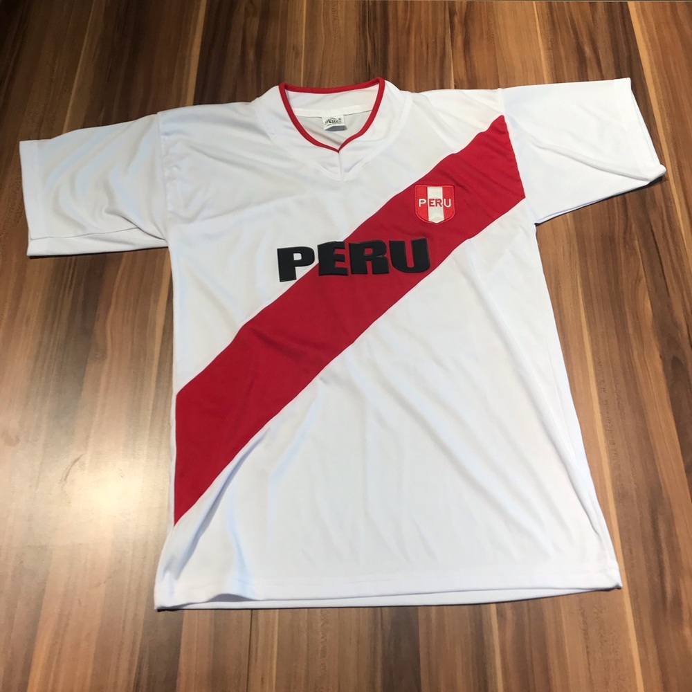 Peru Soccer Jersey Sz S with Black Rubber Letters
